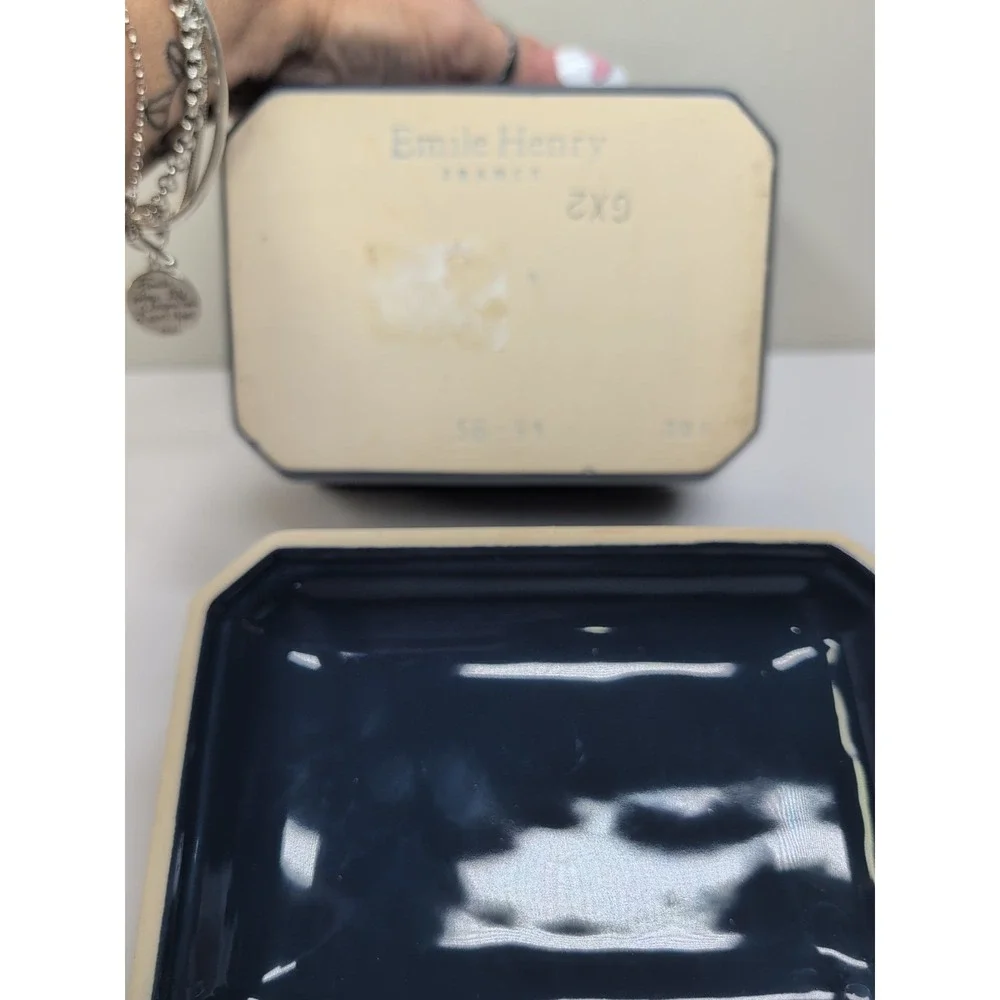 Emile Henry France 58-96 Covered‎ Casserole Dish Blue 8 X 6 